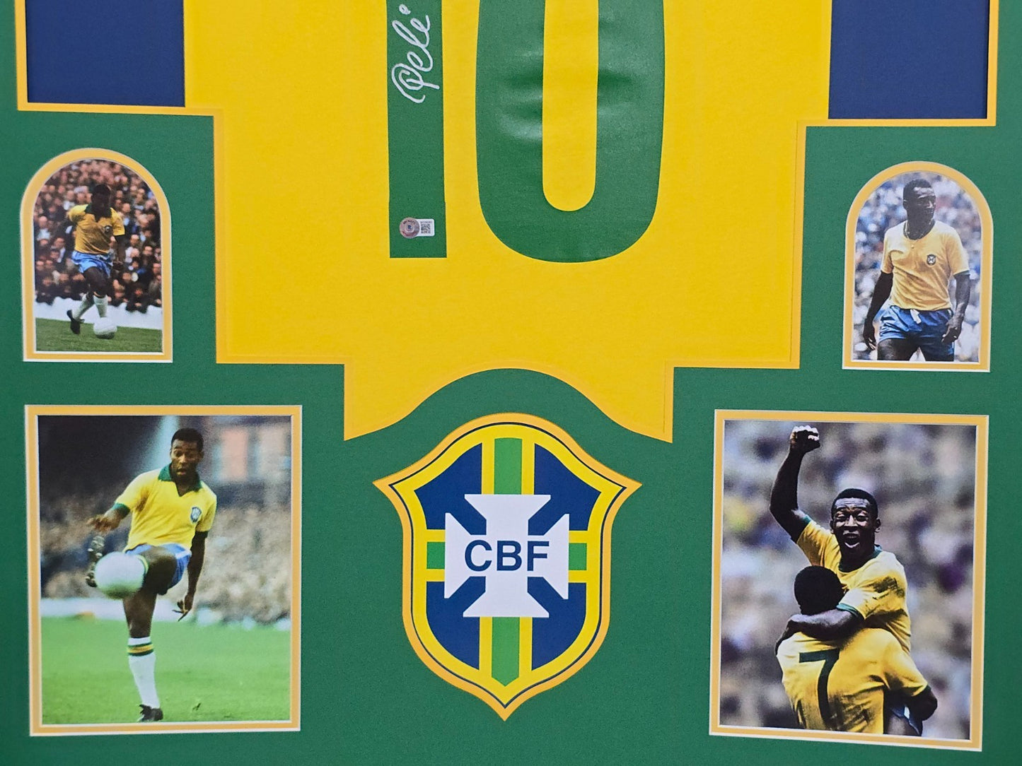 Framed Pele Autographed Signed Brazil Jersey Beckett Holo