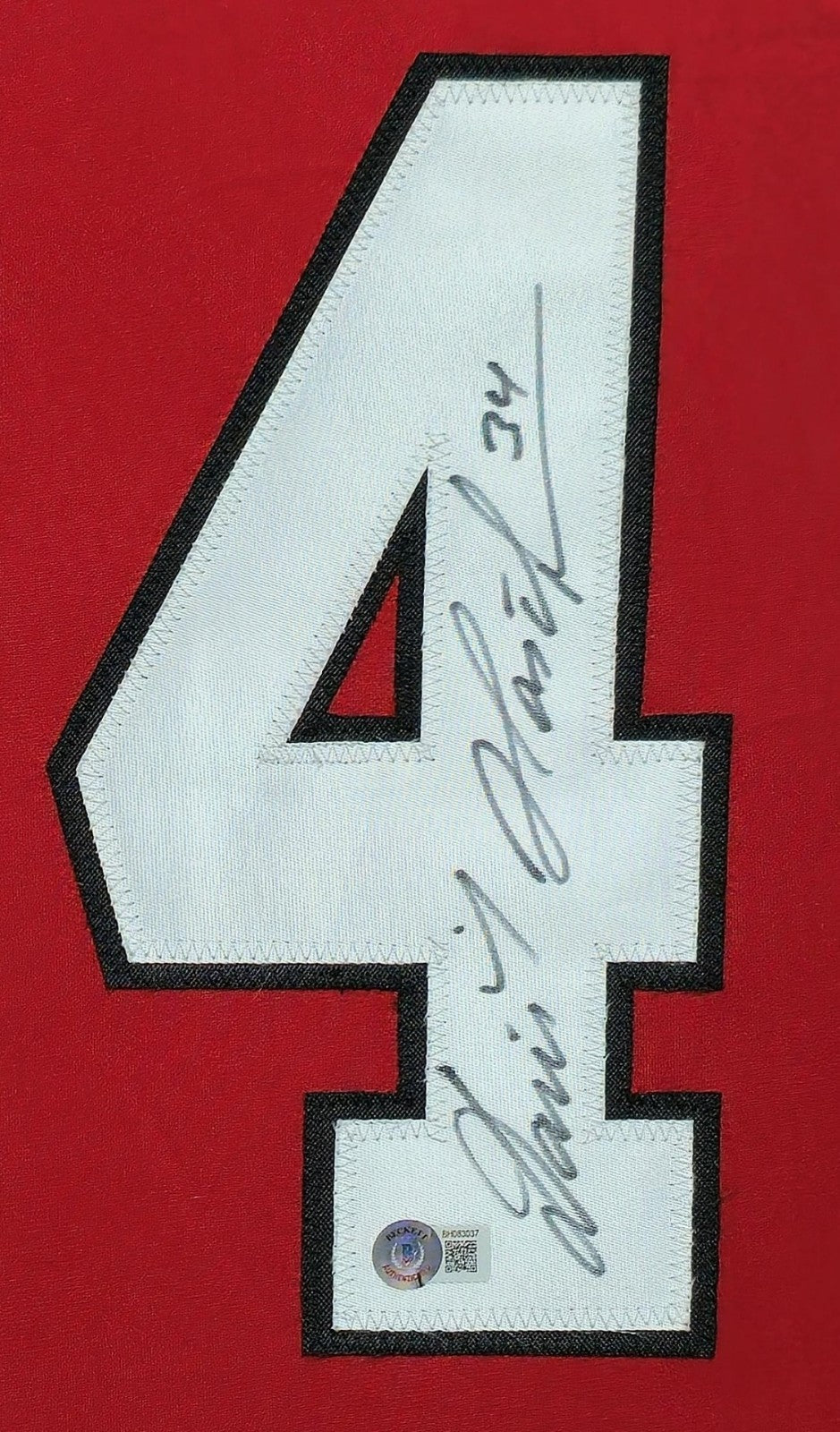 Framed Chicago Blackhawks Dominik Hasek Autographed Jersey Beckett Holo