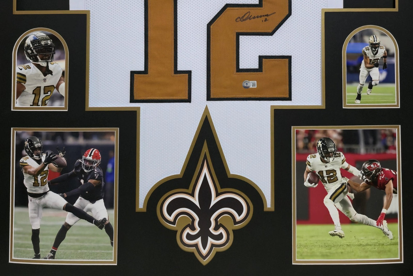 Framed New Orleans Saints Chris Olave Autographed Signed Jersey Beckett Holo