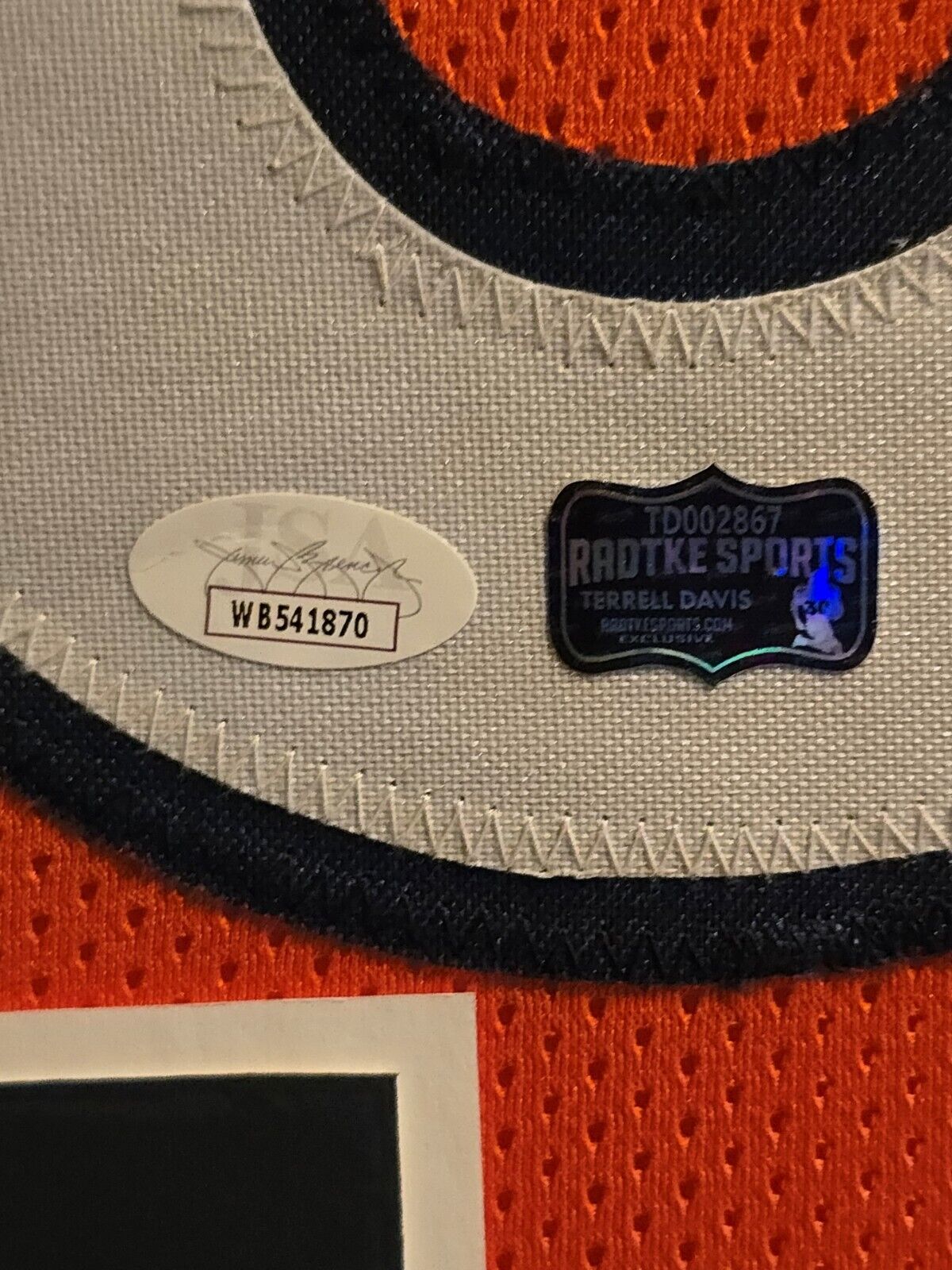 Framed Denver Broncos Terrell Davis Autographed Signed Jersey Jsa Coa