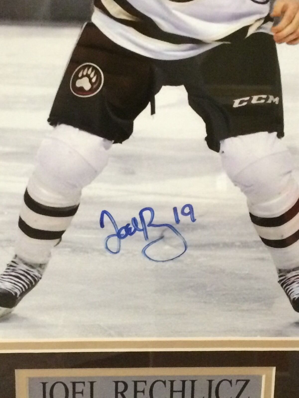 MVP Authentics Framed Signed Joel Rechlicz Hershey Bears 11X14 Photo W/Proof 63 sports jersey framing , jersey framing