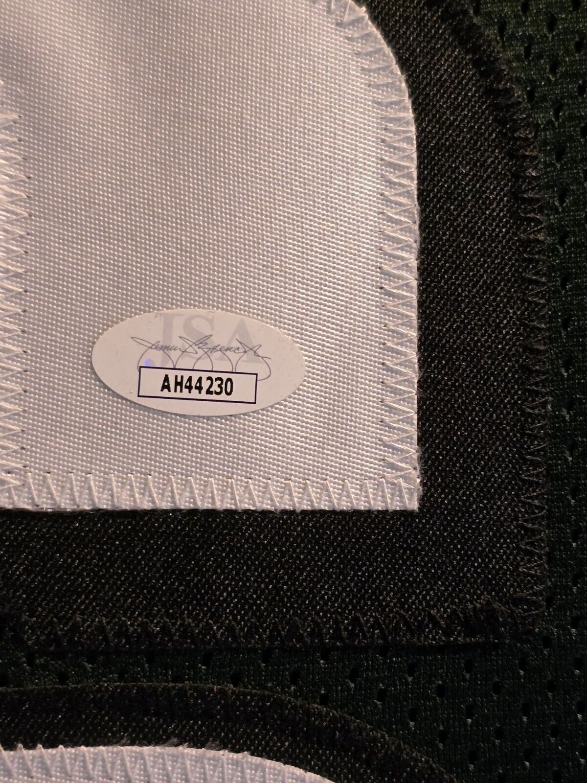 Framed Philadelphia Eagles Devonta Smith Autographed Signed Jersey Jsa Coa