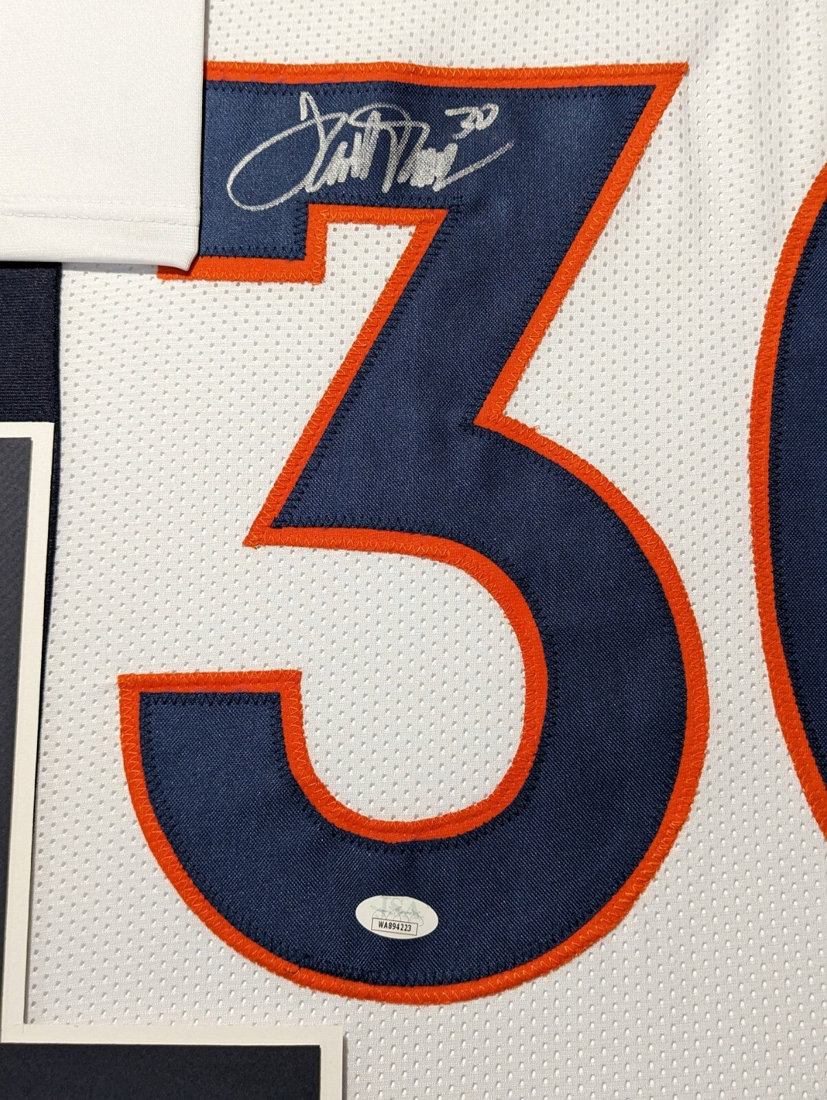 Framed Denver Broncos Terrell Davis Autographed Signed Jersey Jsa Coa