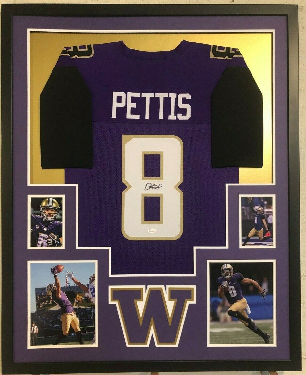 MVP Authentics Framed Washington Huskies Dante Pettis Autographed Signed Jersey Jsa Coa 404.10 sports jersey framing , jersey framing