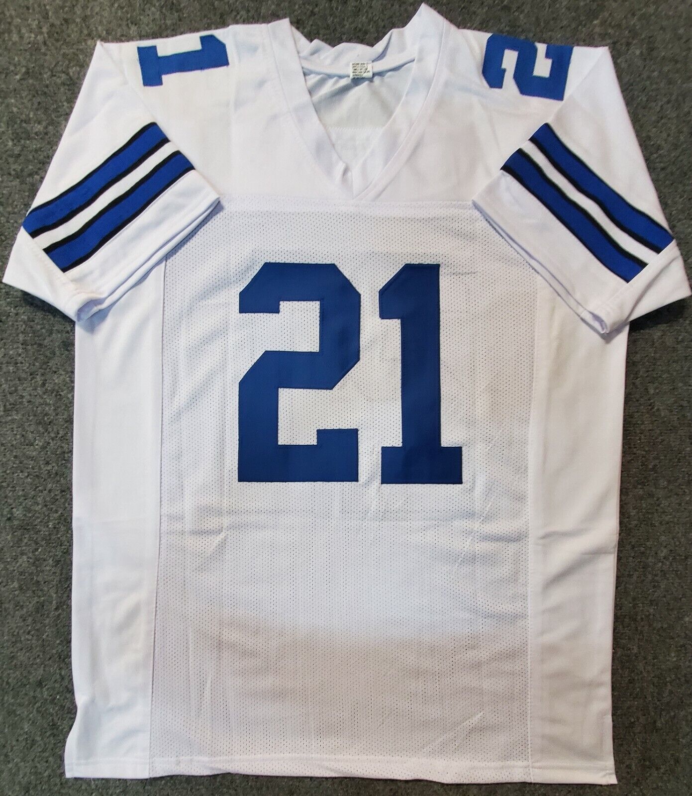 MVP Authentics Dallas Cowboys Deion Sanders Autographed Signed Jersey Beckett Holo 180 sports jersey framing , jersey framing