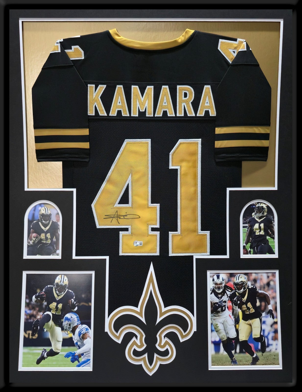 Framed New Orleans Saints Alvin Kamara Autographed Signed Jersey Beckett Holo