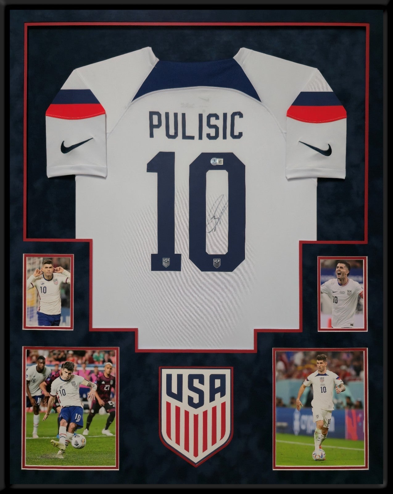Suede Framed Christian Pulisic Autographed Signed Usa Jersey Beckett Holo