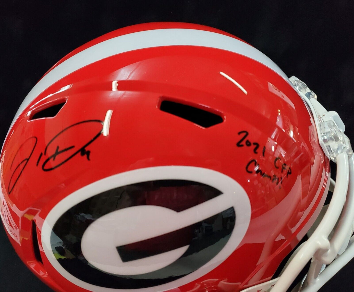 MVP Authentics Georgia Bulldogs Jordan Davis Signed 4X Inscribed Full Size Replica Helmet Jsa 382.50 sports jersey framing , jersey framing