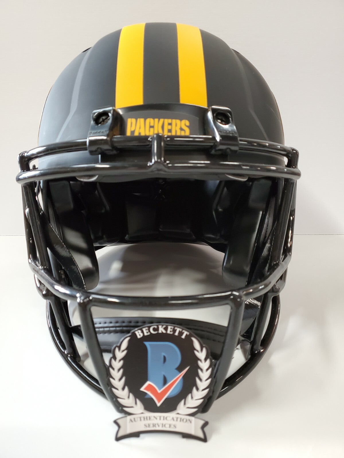 Green Bay Packers Jordy Nelson Signed Full Size Eclipse Auth Helmet Beckett Coa