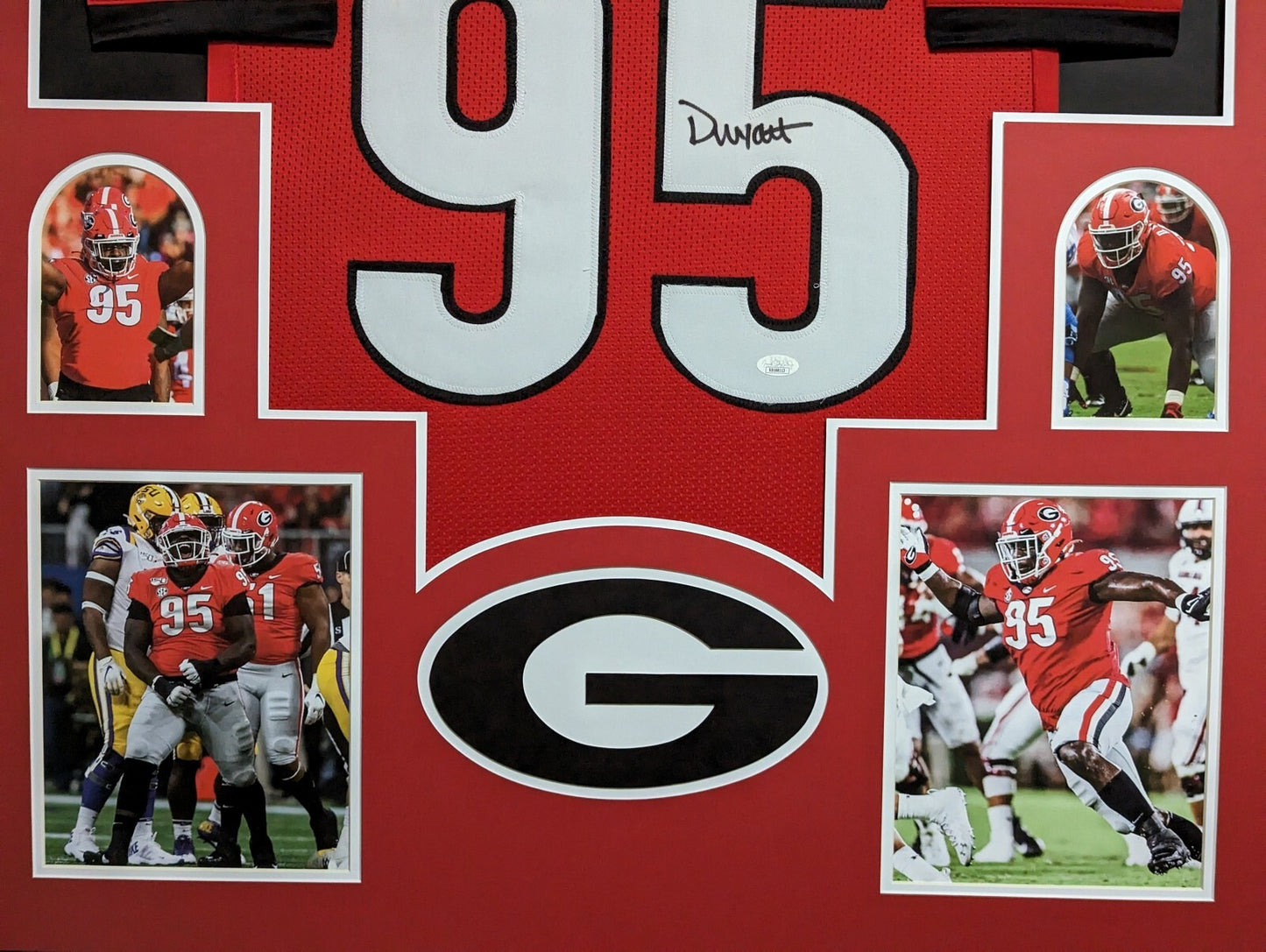 Framed Georgia Bulldogs Devonte Wyatt Autographed Signed Jersey Jsa Coa