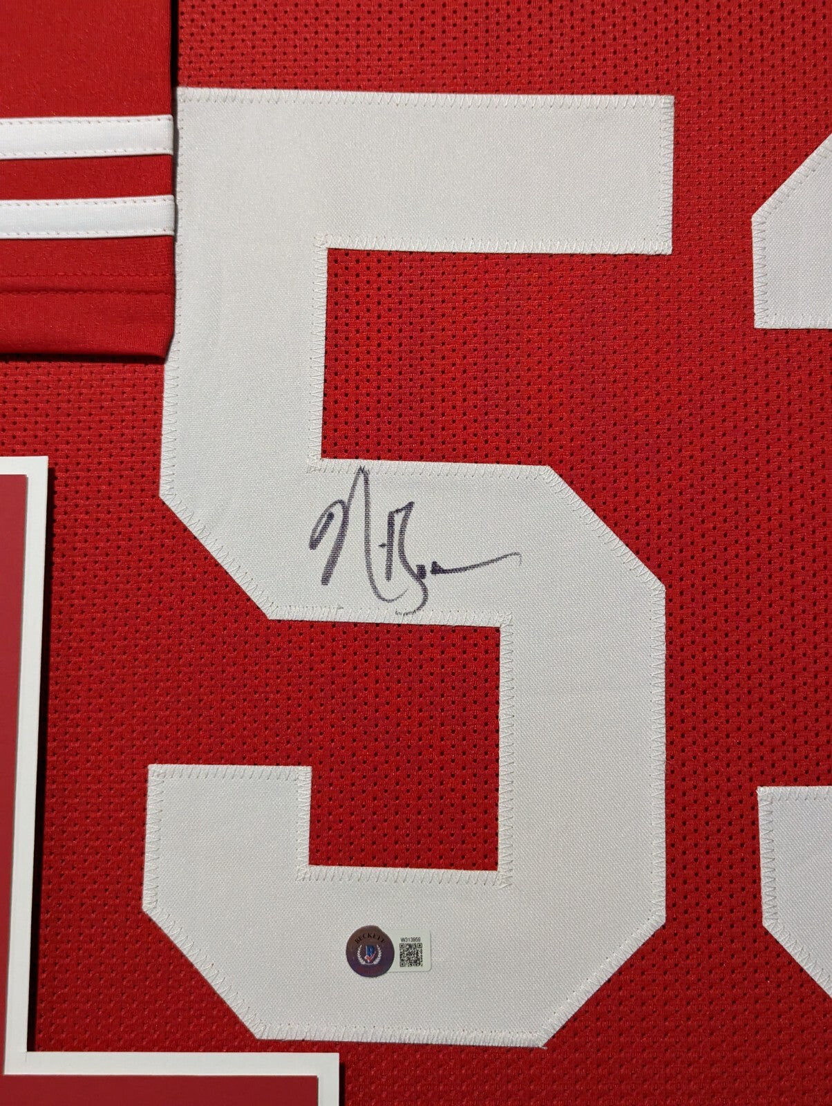 Framed San Francisco 49Ers Navorro Bowman Autographed Signed Jersey Beckett Holo