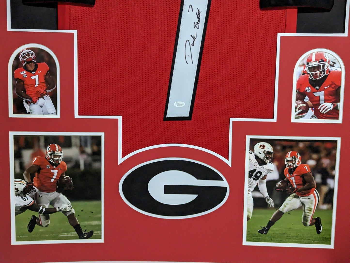 Framed Georgia Bulldogs D'andre Swift Autographed Signed Jersey Jsa Coa