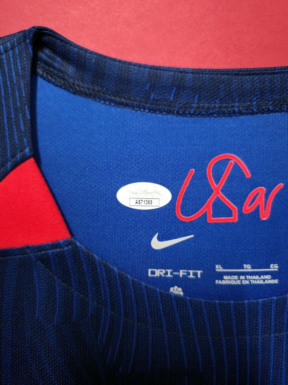 Framed Carli Lloyd Autographed Signed Usa Jersey Jsa Coa