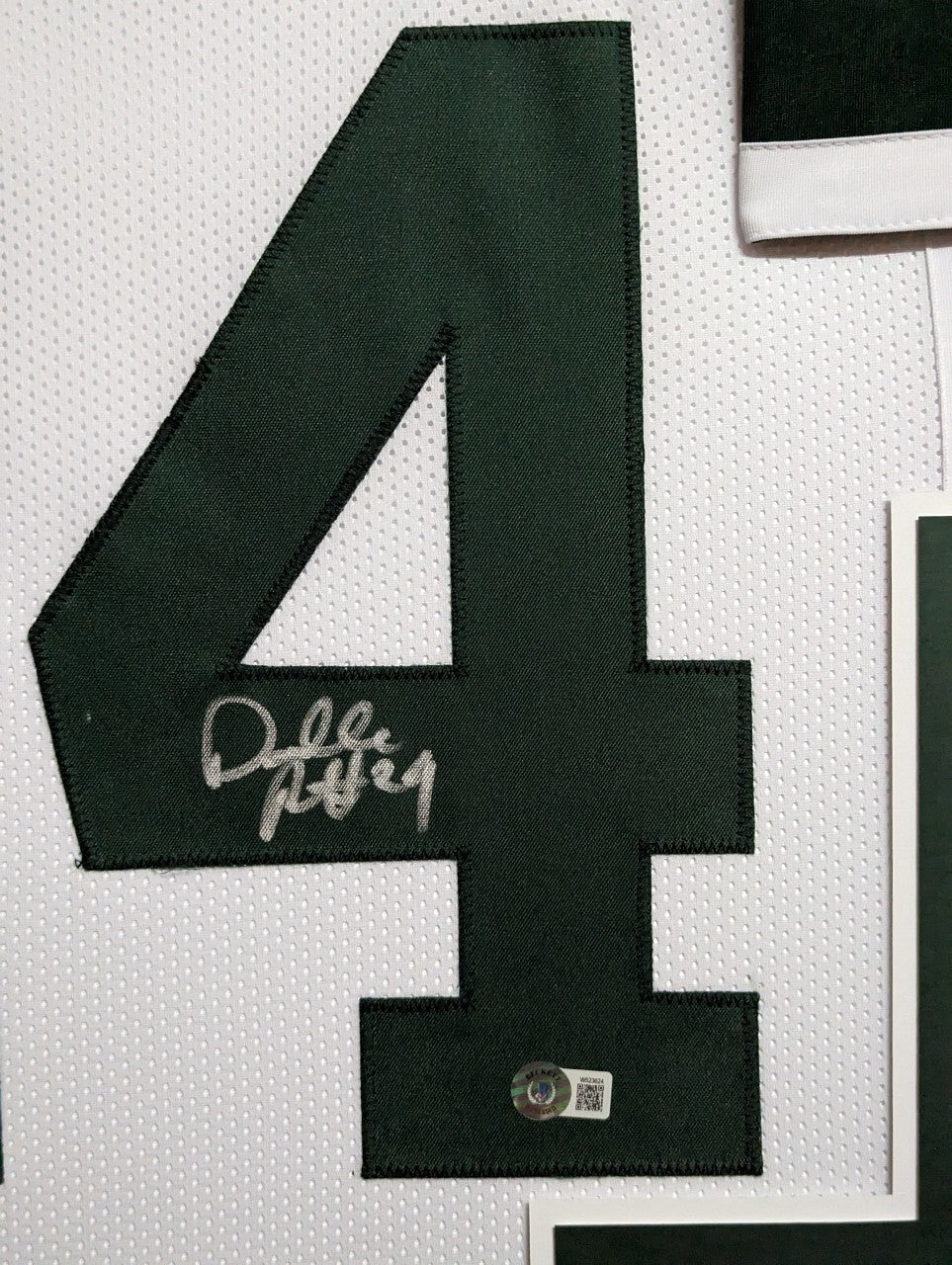 Framed New York Jets Darrelle Revis Autographed Signed Jersey Beckett Holo