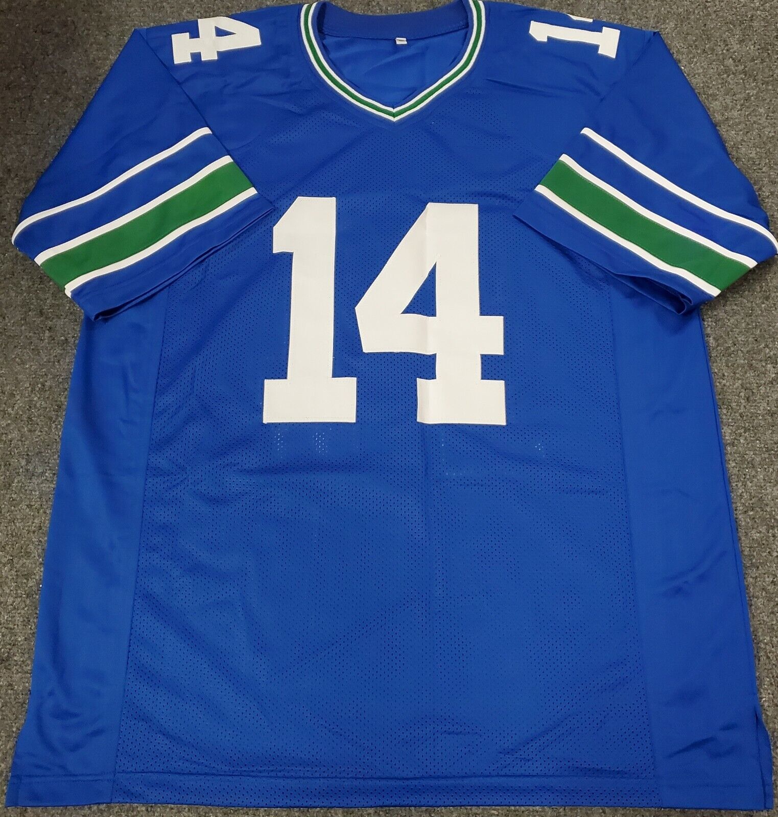 MVP Authentics Seattle Seahawks Dk Metcalf Autographed Signed Throwback Jersey Jsa Coa 179.10 sports jersey framing , jersey framing