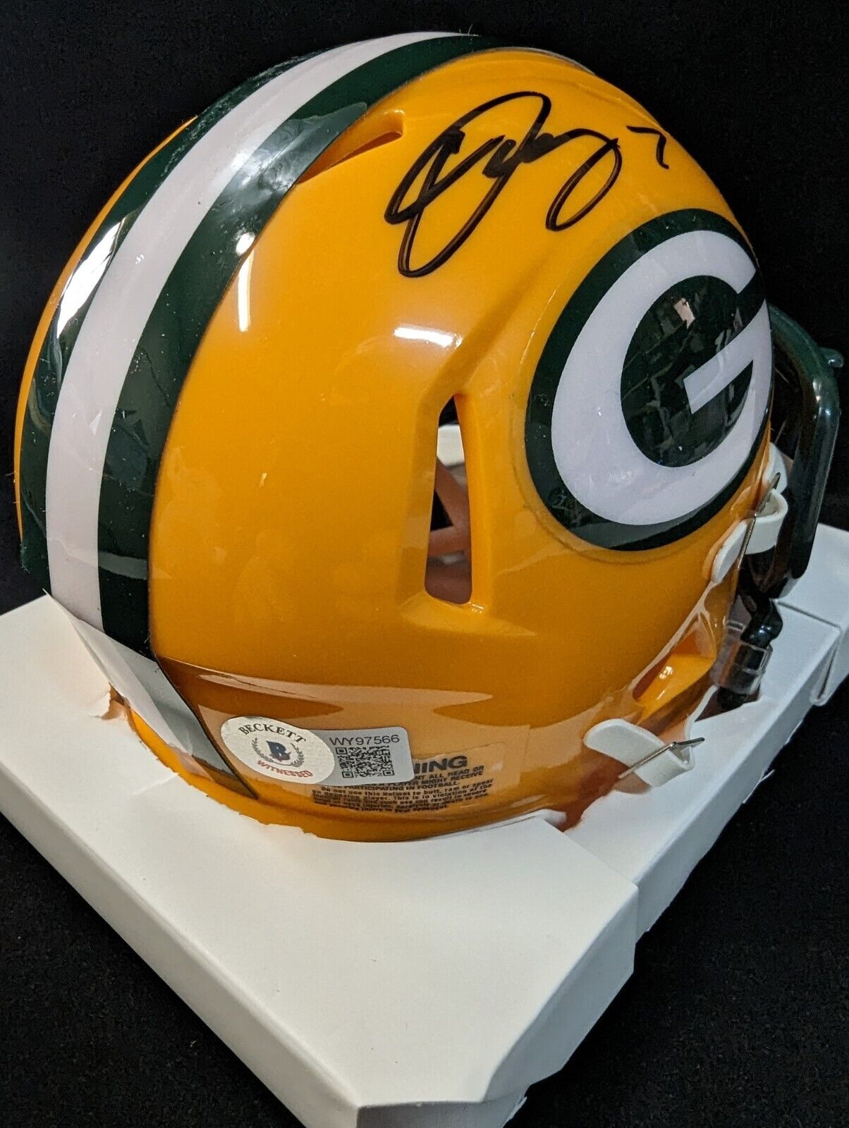MVP Authentics Green Bay Packers Quay Walker Autographed Signed Speed Mini Helmet Beckett Holo 81 sports jersey framing , jersey framing
