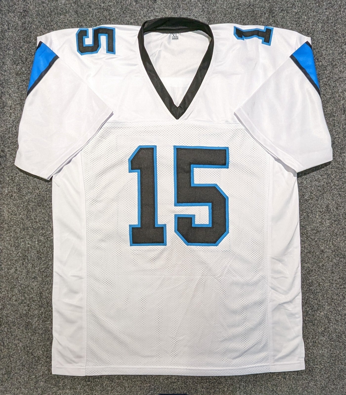 Carolina Panthers Jonathan Mingo Autographed Signed Jersey Jsa  Coa