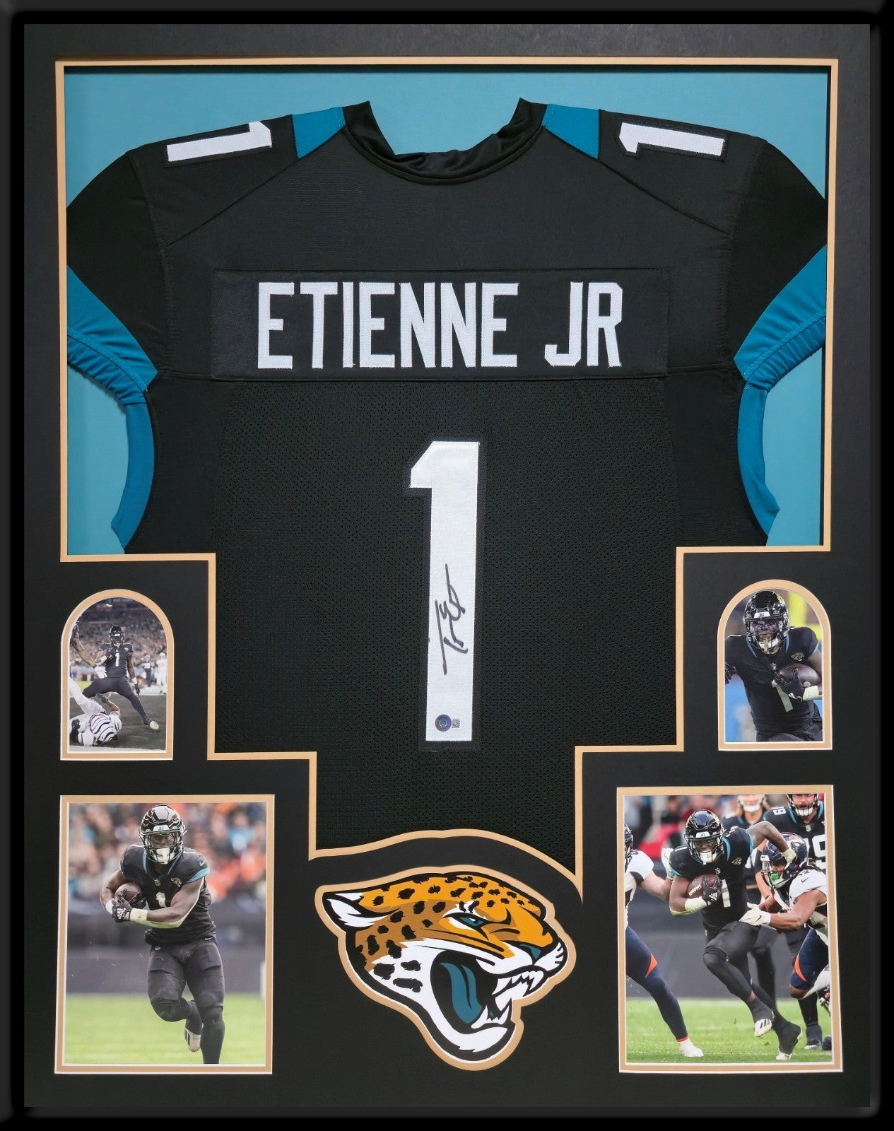 Framed Jacksonville Jaguars Travis Etienne Jr Autographed Signed Jersey Bas Coa