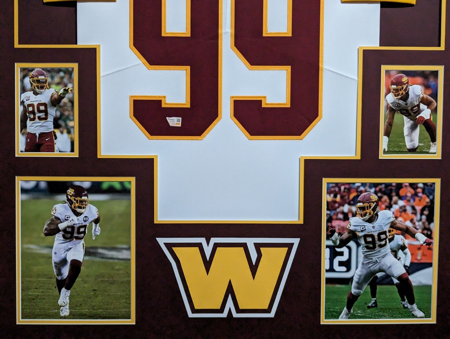 Framed Washington Chase Young Autographed Signed Nike Jersey Fanatics Holo