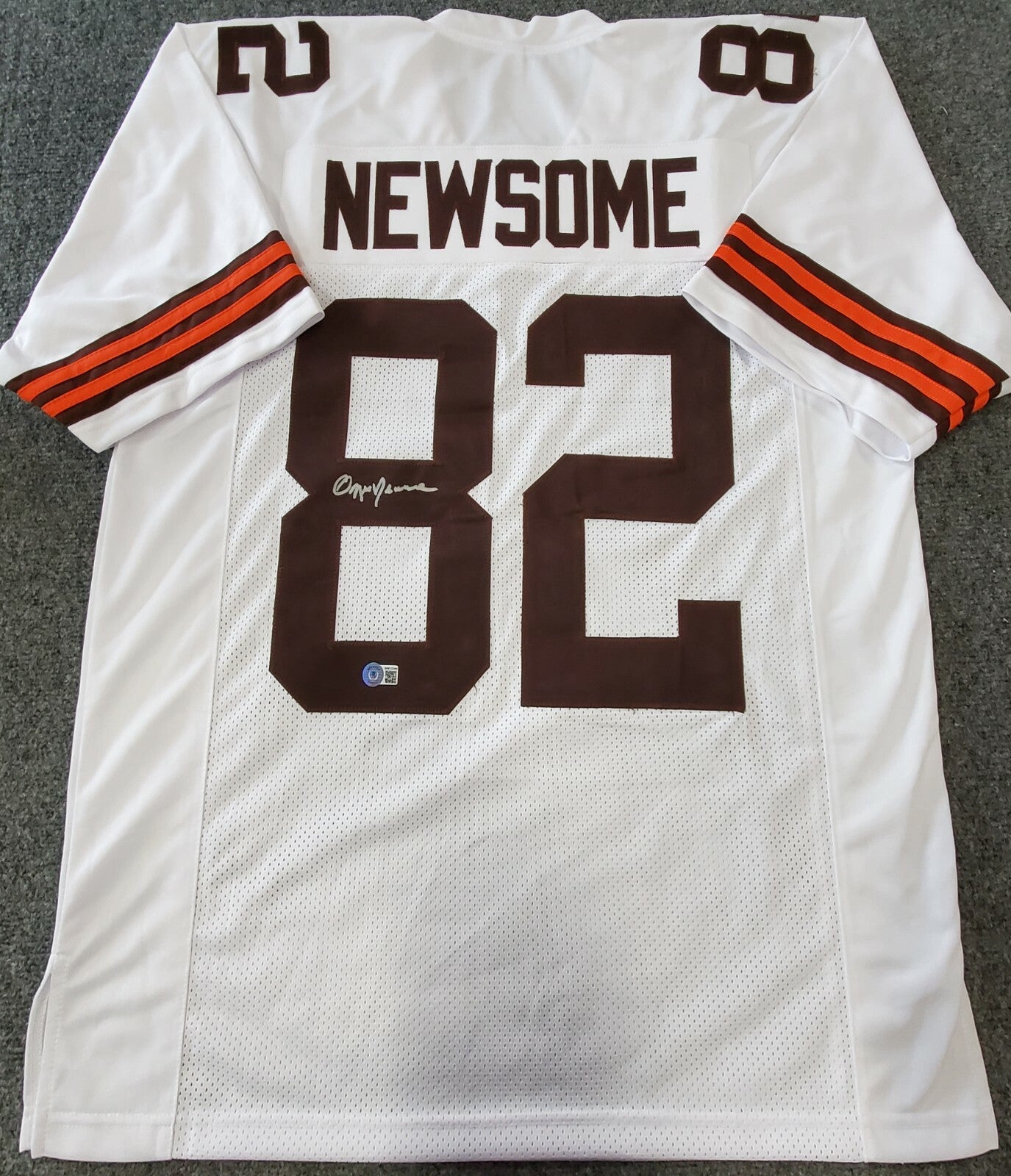 Cleveland Browns Ozzie Newsome Autographed Signed Jersey Beckett Holo