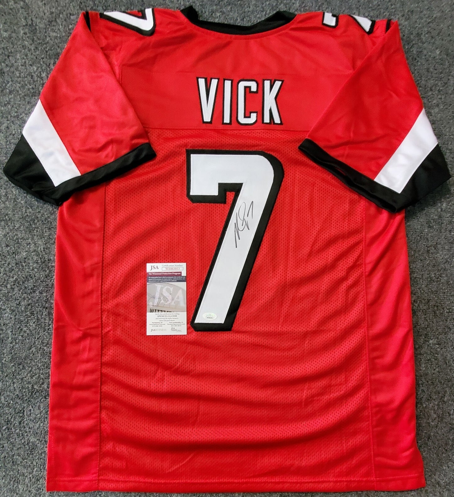 Atlanta Falcons Michael Vick Autographed Signed Jersey Jsa Coa