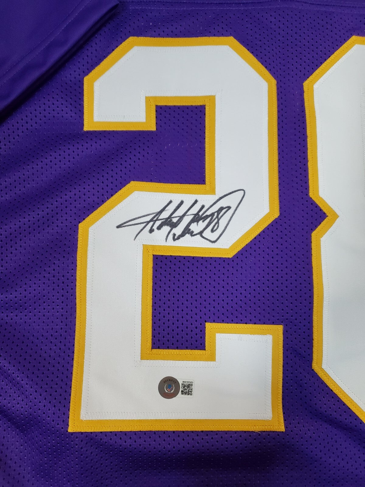Minnesota Vikings Adrian Peterson Autographed Signed Jersey Beckett Holo