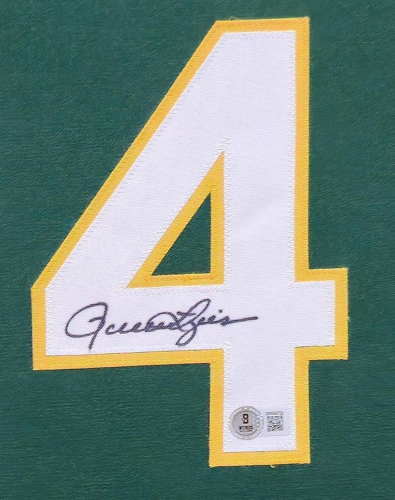 Framed Oakland A's Rollie Fingers Autographed Signed Jersey Beckett Hologram