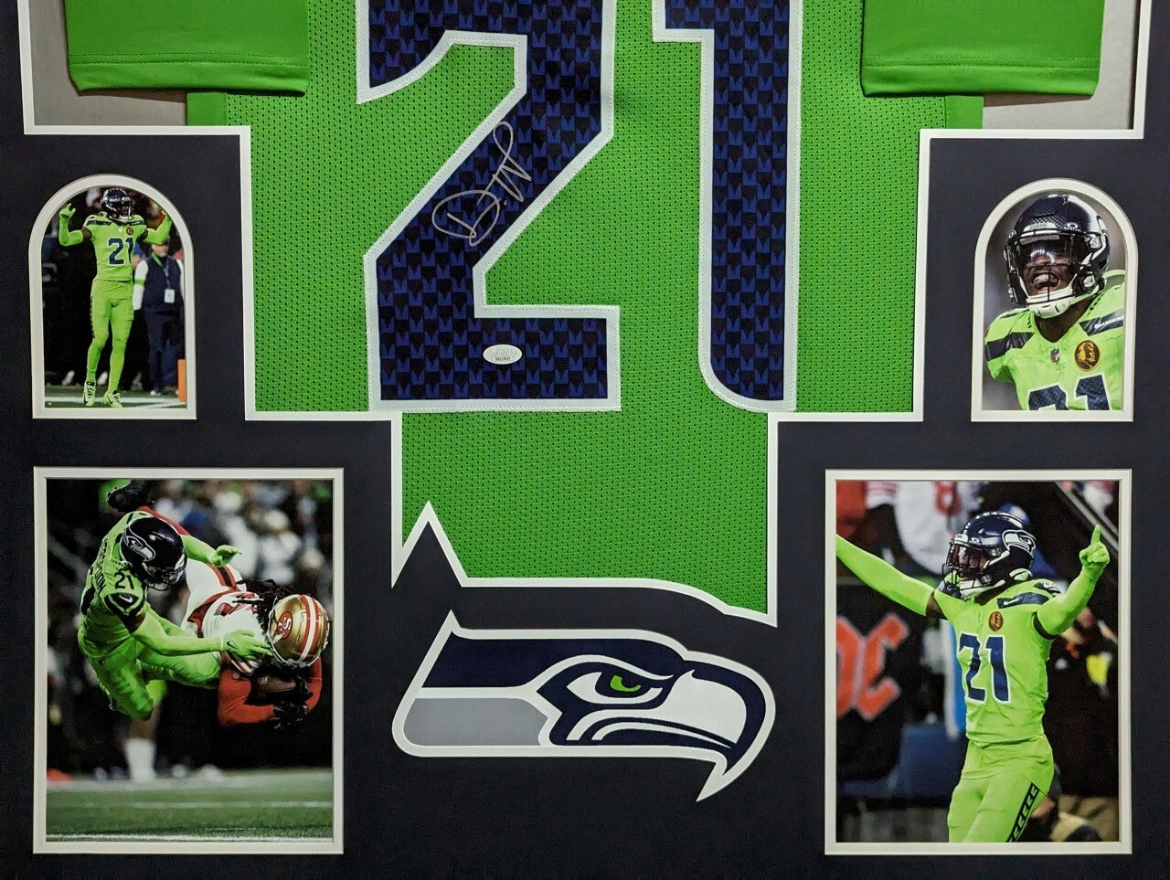 Framed Seattle Seahawks Devon Witherspoon Autographed Signed Jersey Jsa Coa