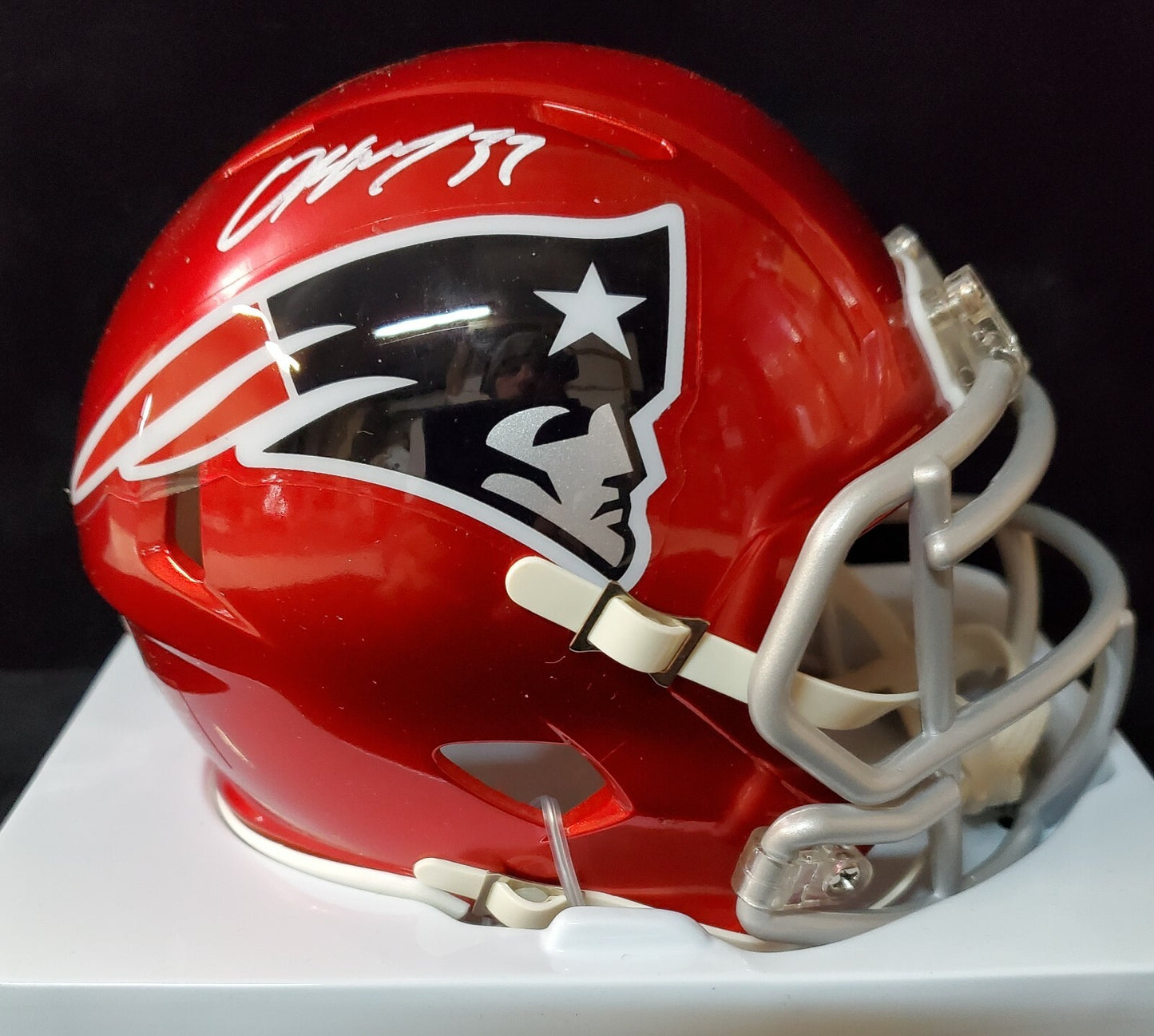 Damien Harris Signed New England Patriots Flash Mini Helmet Beckett Holo