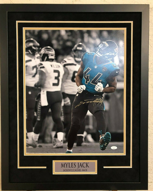 Myles Jack Framed Signed Jacksonville Jaguars 16X20 Photo Jsa Coa