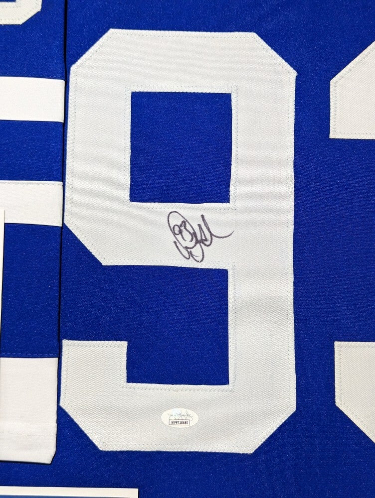 Framed Toronto Maple Leafs Doug Gilmour Autographed Signed Jersey Jsa Coa