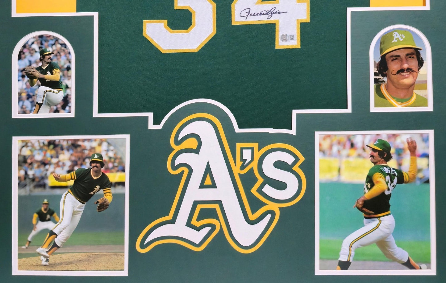 Framed Oakland A's Rollie Fingers Autographed Signed Jersey Beckett Hologram