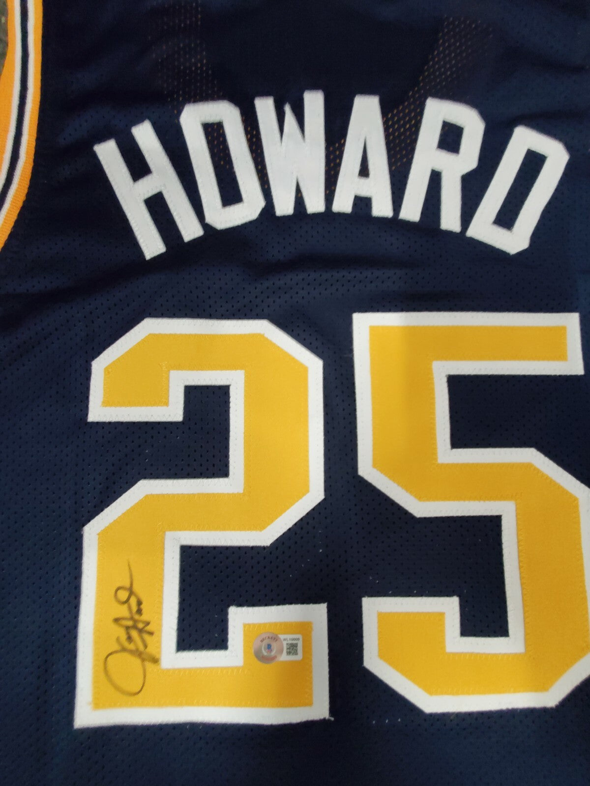 Michigan Wolverines Juwan Howard Autographed Signed Jersey Beckett Holo