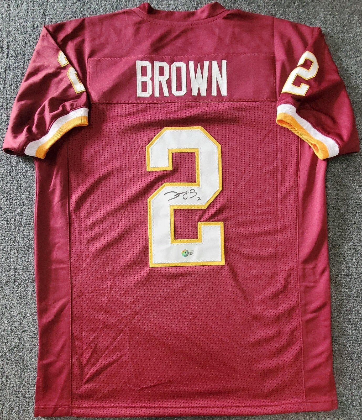 Washington Football Team Dyami Brown Autographed Signed Jersey Beckett Holo