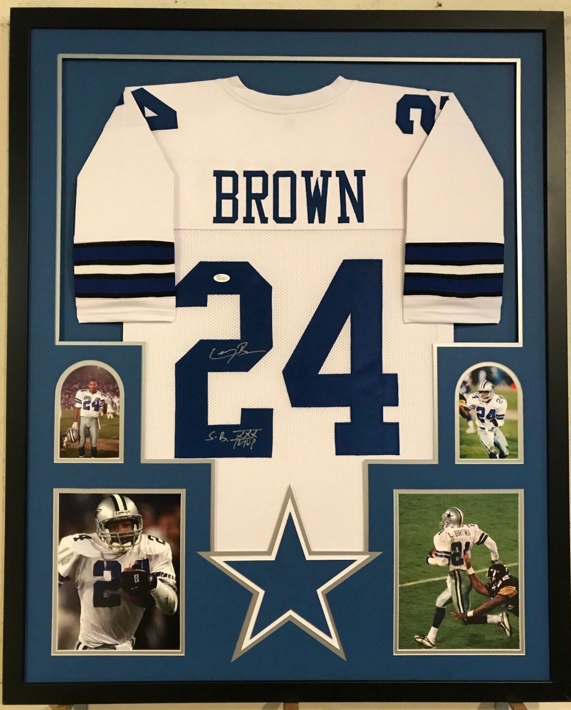 MVP Authentics Framed Dallas Cowboys Larry Brown Autographed Signed Inscribed Jersey Jsa Coa 450 sports jersey framing , jersey framing