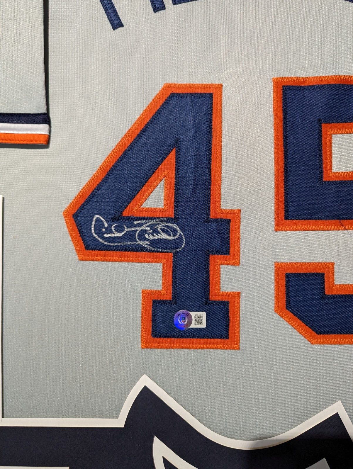 Framed Detroit Tigers Cecil Fielder Autographed Signed Jersey Beckett Holo
