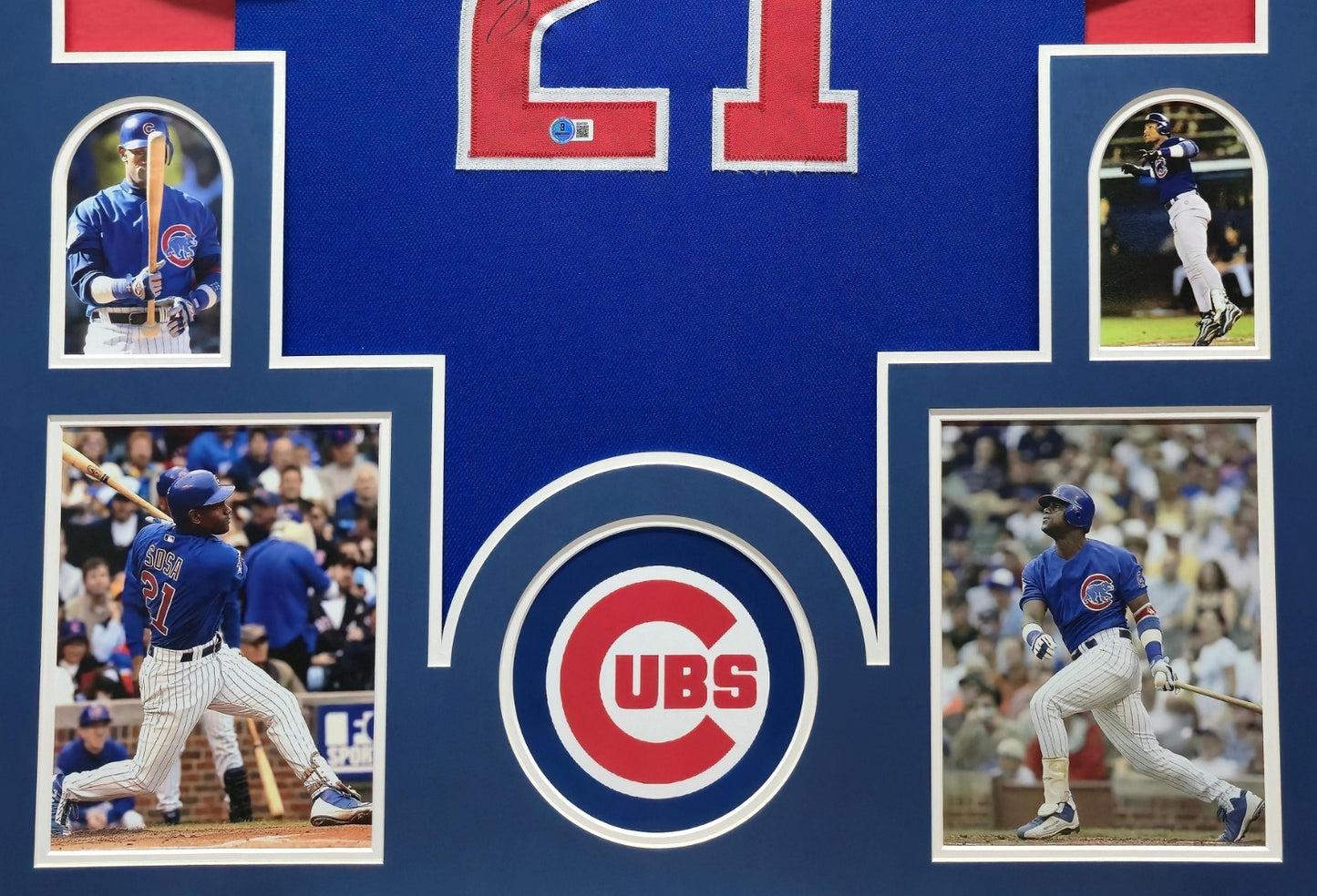 Framed Chicago Cubs Sammy Sosa Autographed Signed Jersey Beckett Coa