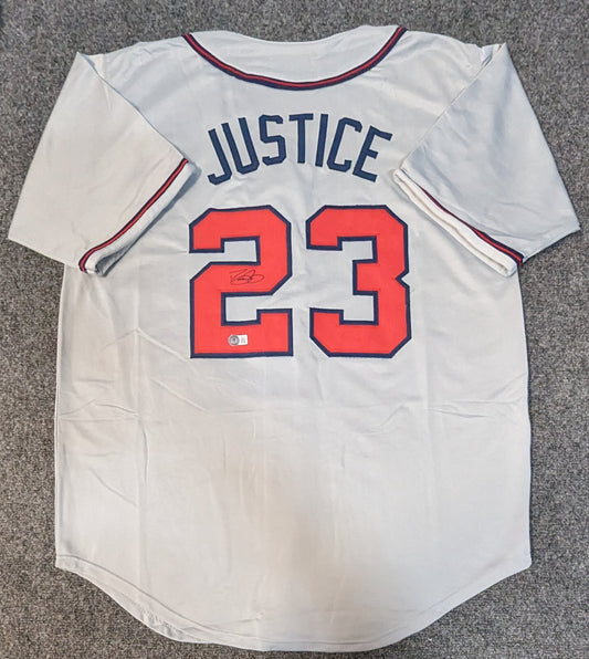 Atlanta Braves David Justice Autographed Signed Jersey Beckett Holo