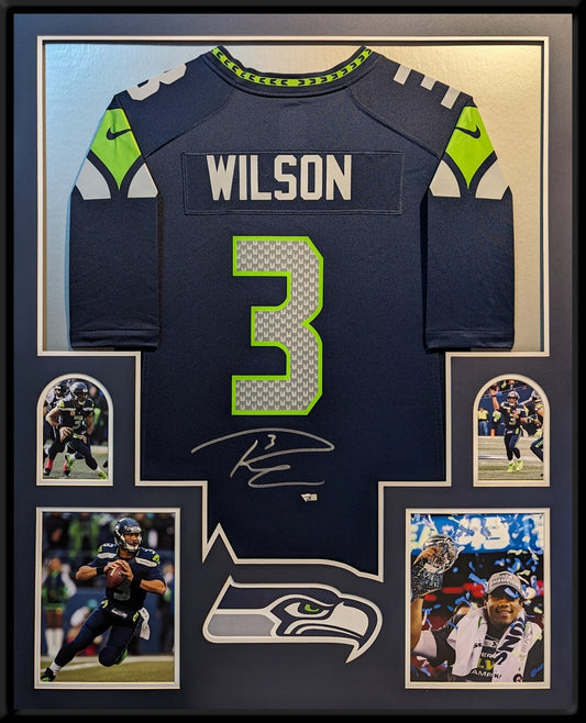 Framed Seattle Seahawks Russell Wilson Autographed Signed Jersey Fanatics Holo