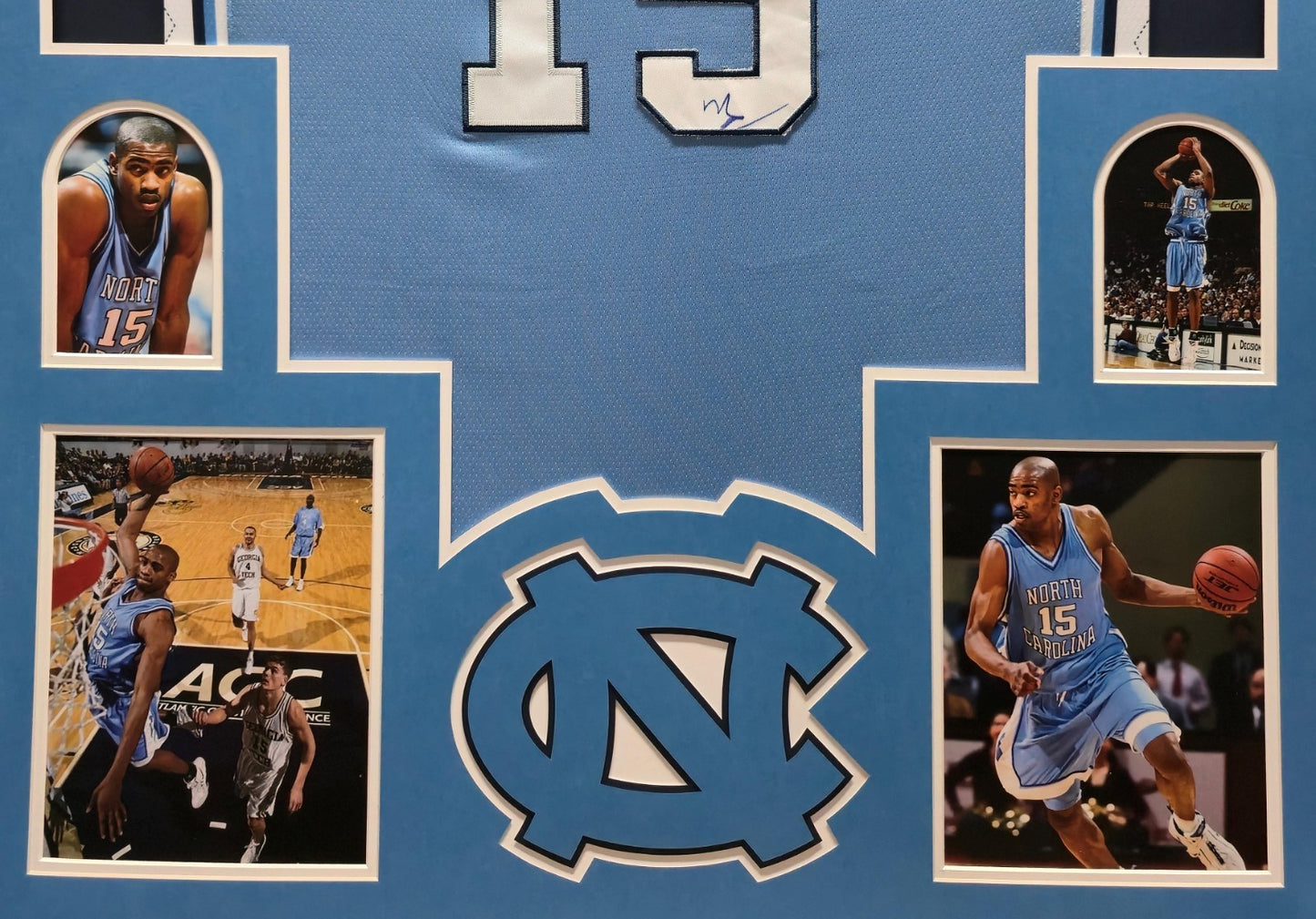 Framed Unc Tar Heels Vince Carter Autographed Signed Jersey Psa Coa