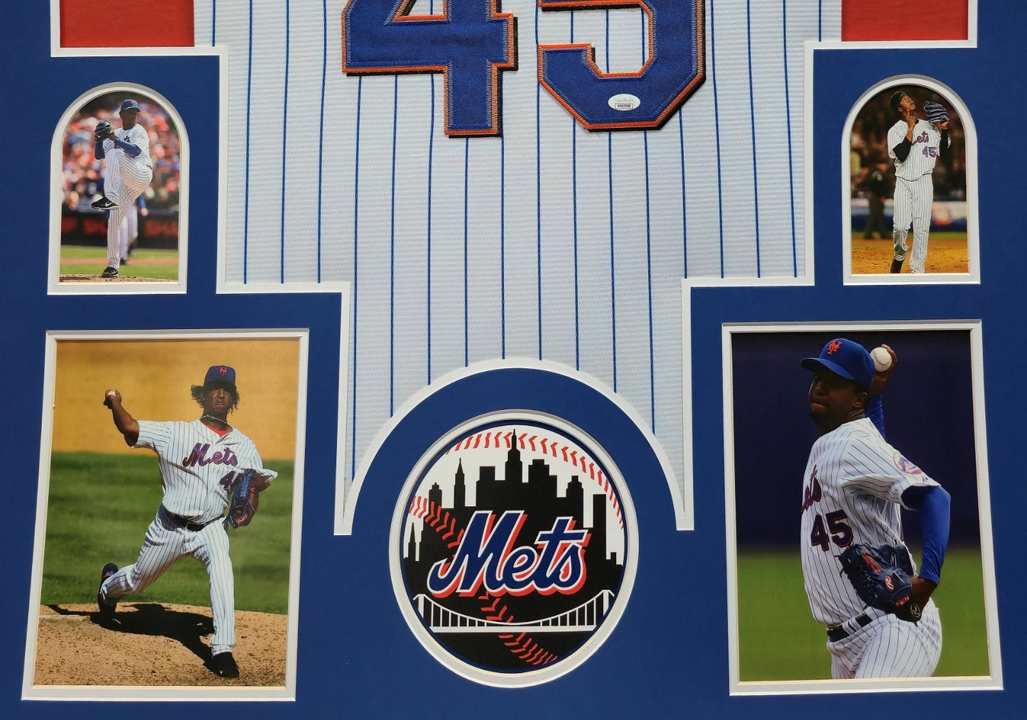 Framed New York Mets Pedro Martinez Autographed Signed Jersey Jsa Coa