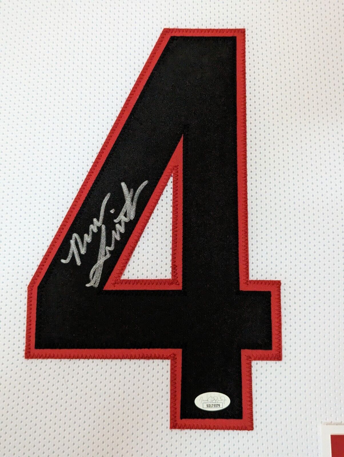 MVP Authentics Framed Georgia Bulldogs Nolan Smith Jr Autographed Signed Jersey Jsa Coa 449.10 sports jersey framing , jersey framing