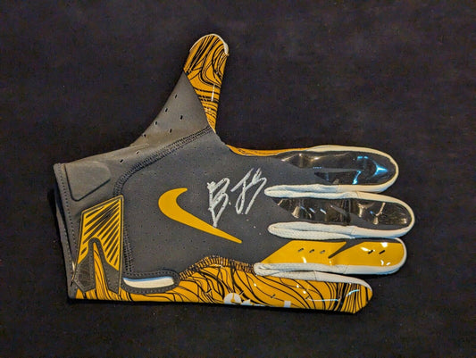 MVP Authentics Pittsburgh Steelers Broderick Jones Signed Glove Beckett Hologram 85.50 sports jersey framing , jersey framing