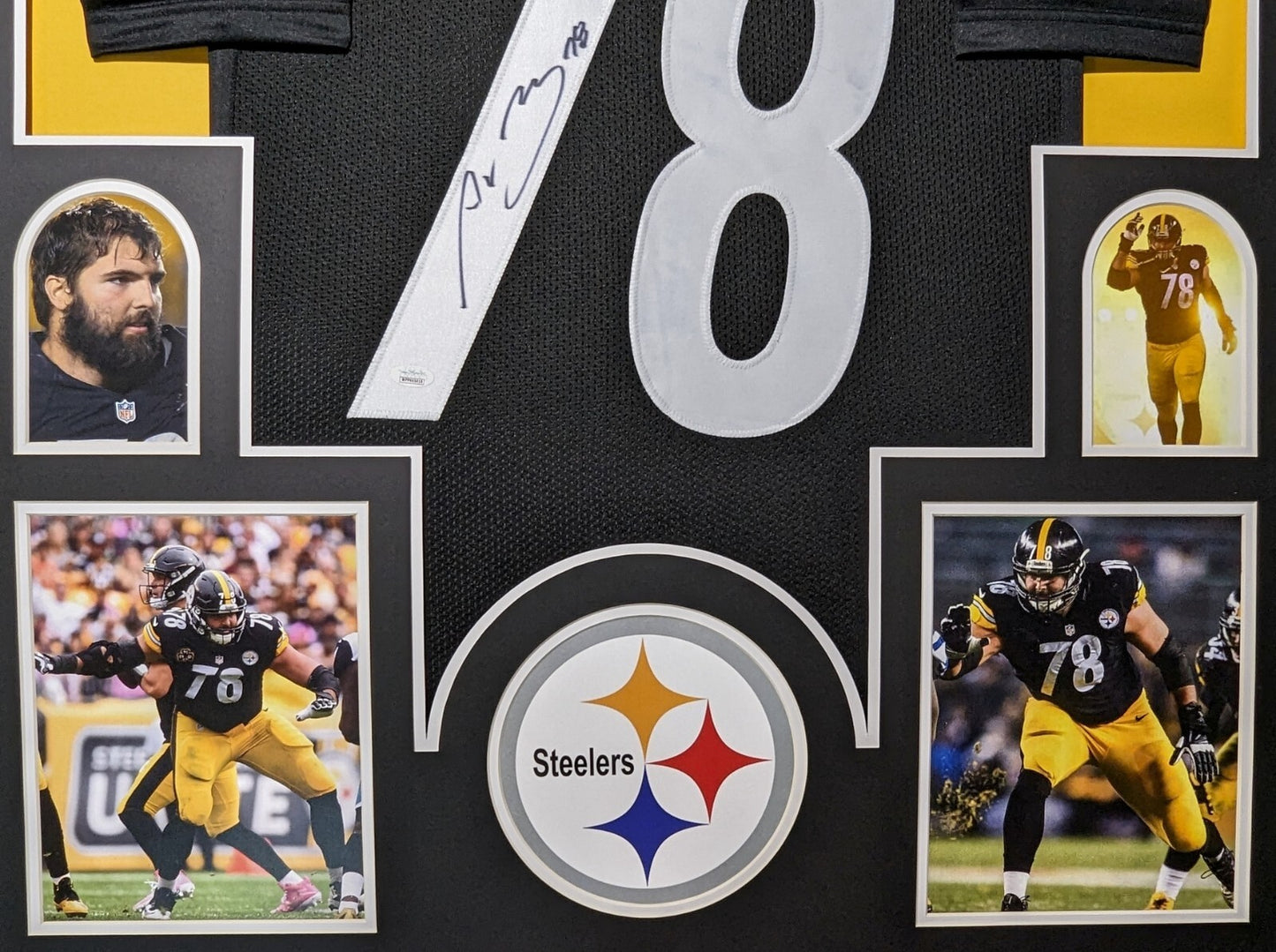 Framed Pittsburgh Steelers Alejandro Villanueva Autographed Jersey Jsa Coa