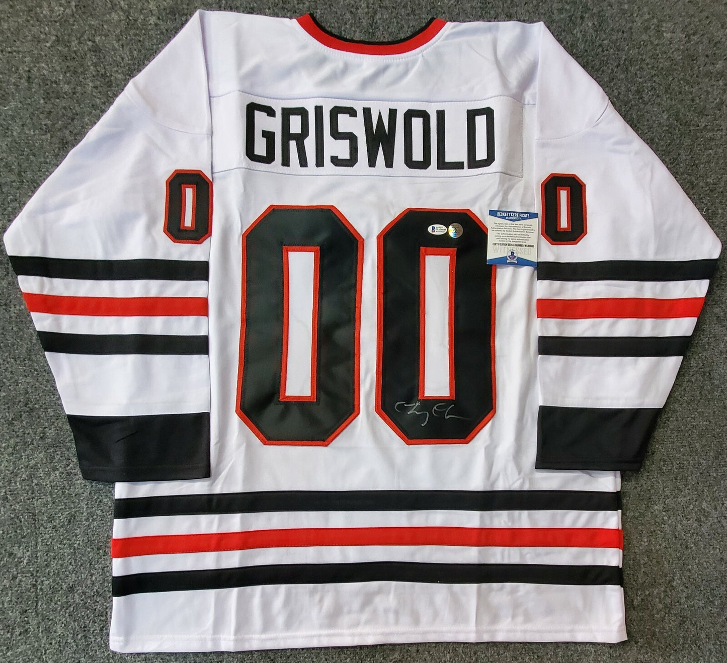 Chevy Chase Clark Griswold Christmas Vacation Signed Jersey Beckett Coa