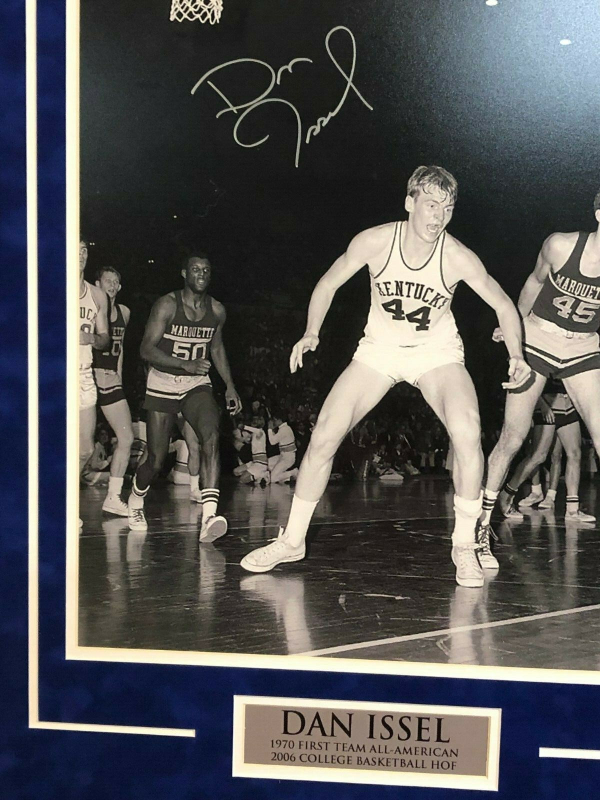 Dan Issel Framed Signed Kentucky Wildcats 16X20 Photo Jsa Coa