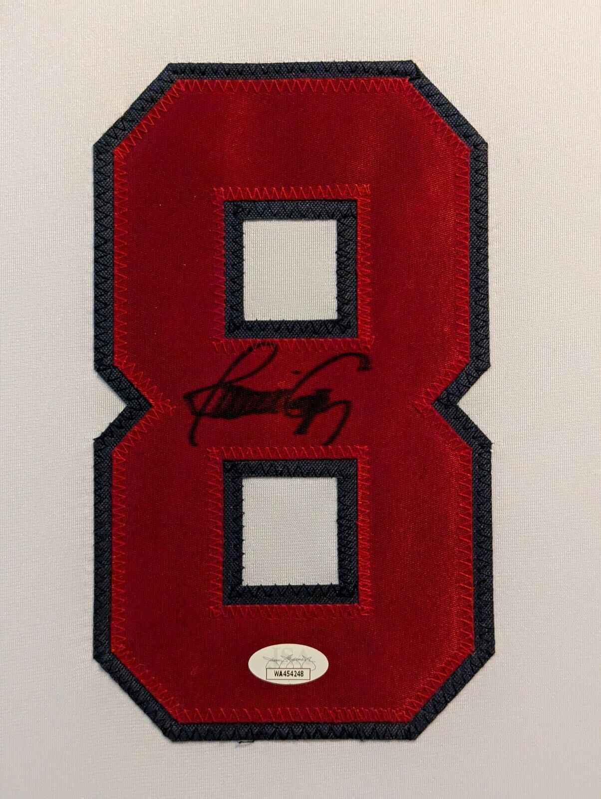 MVP Authentics Framed Atlanta Braves Javy Lopez Autographed Signed Jersey Jsa Coa 405 sports jersey framing , jersey framing