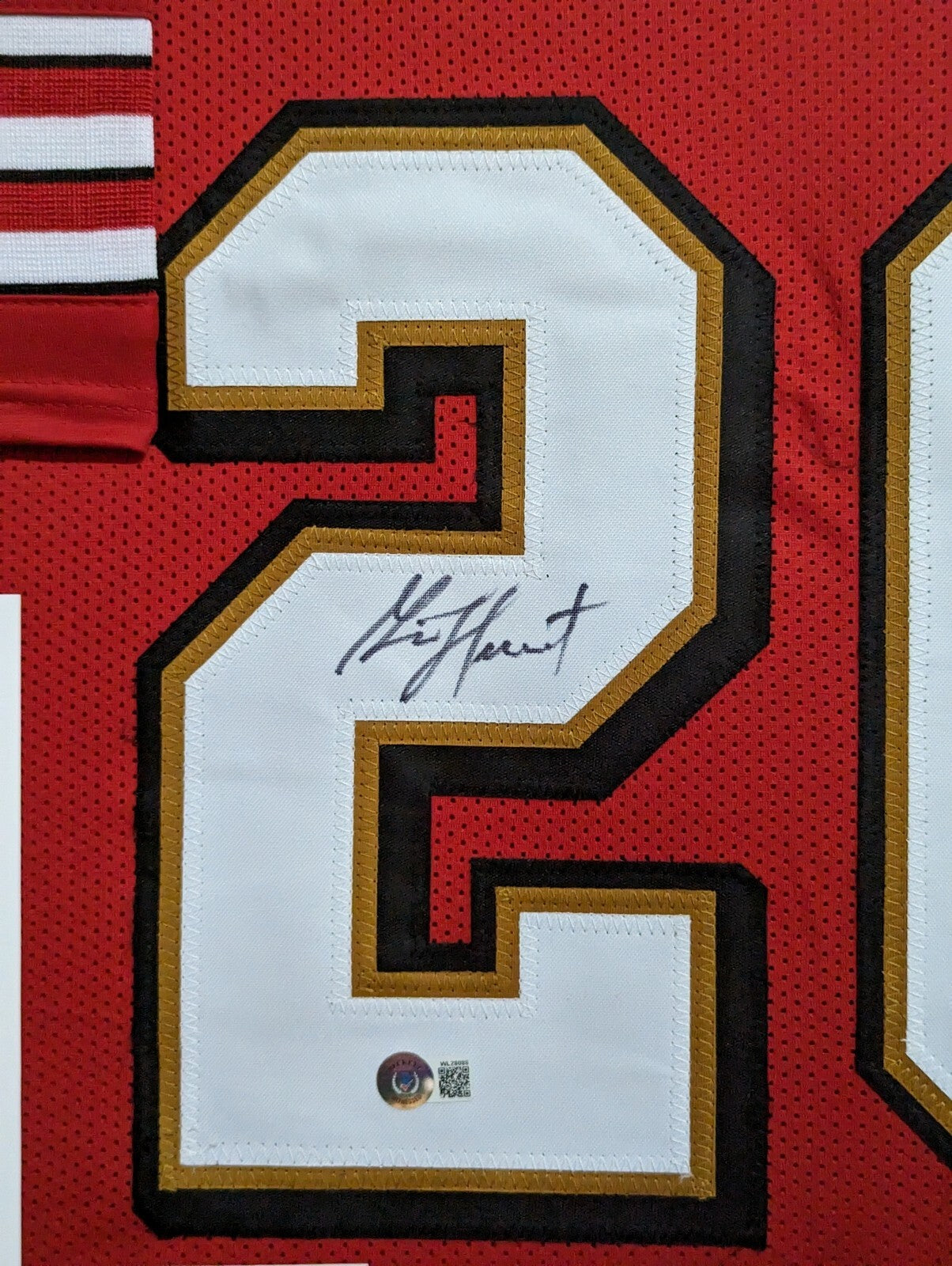 Framed San Francisco 49Ers Garrison Hearst Autograph Signed Jersey Beckett Holo