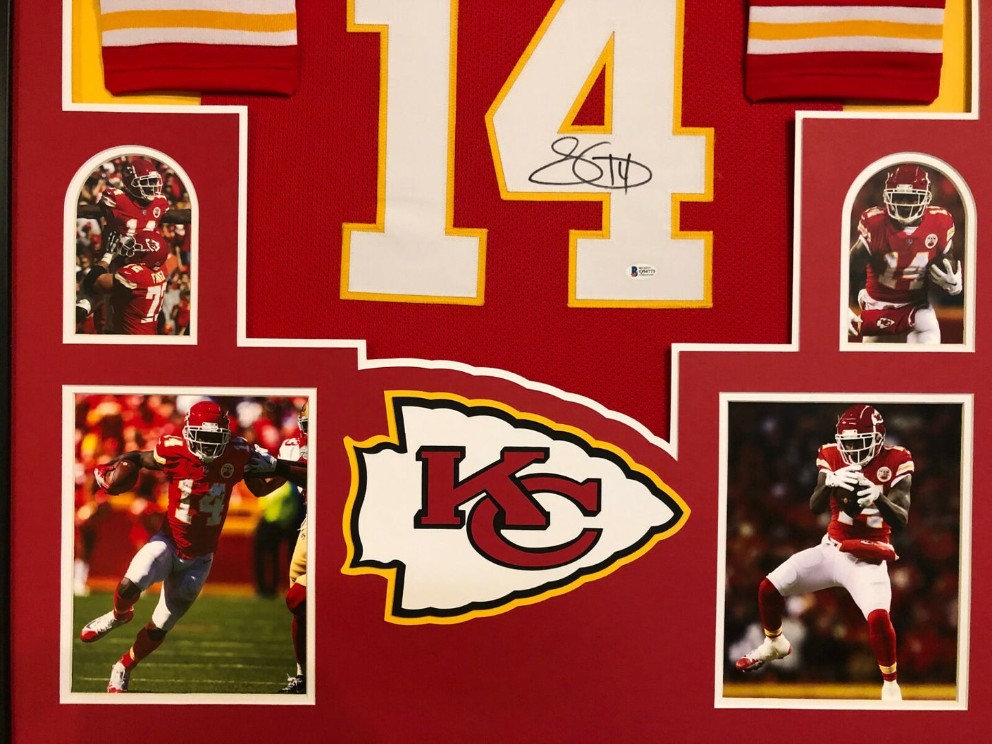 Framed Kansas City Chiefs Sammy Watkins Autographed Signed Jersey Beckett Coa