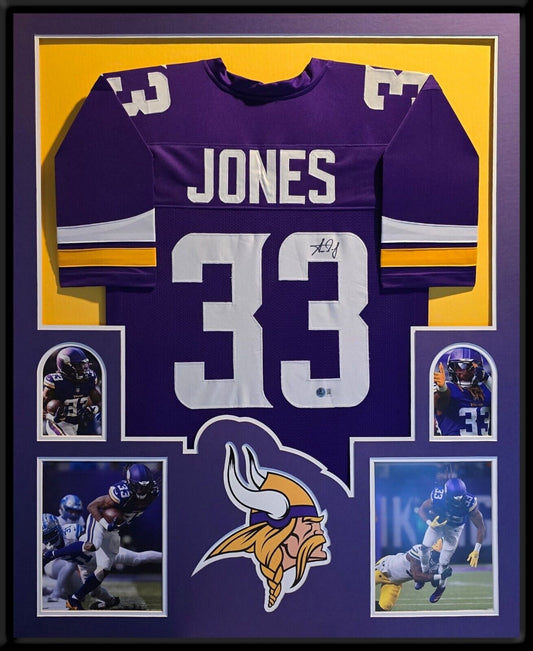 Framed Minnesota Vikings Aaron Jones Autographed Signed Jersey Beckett Holo